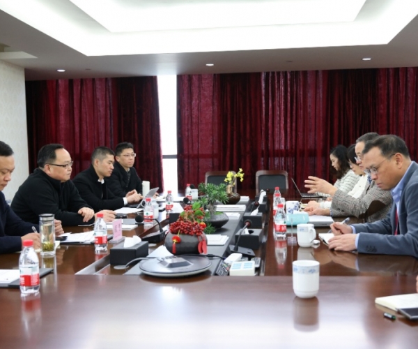 嘉兴经开区党工委副书记、管委会主任戴锋莅临走访调研